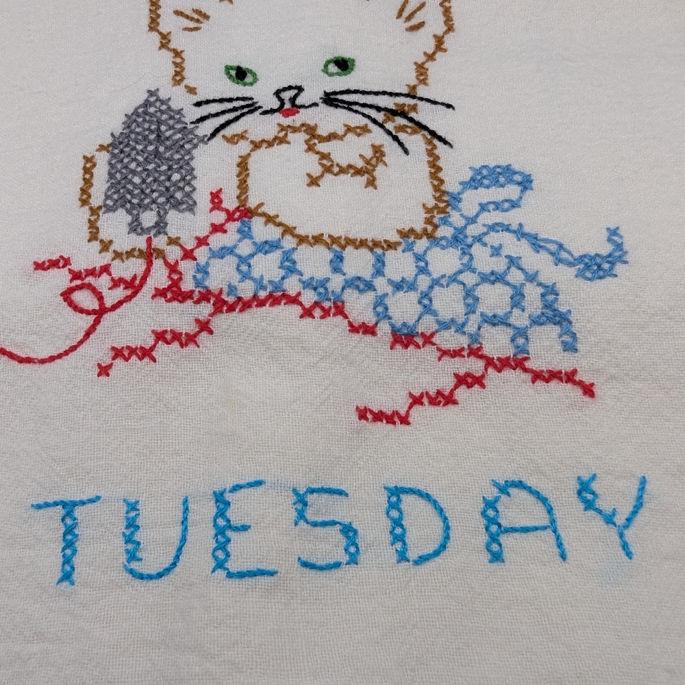 (Set Of 5) Embroidered Cat Design Dish Towels - Picture 4 of 16